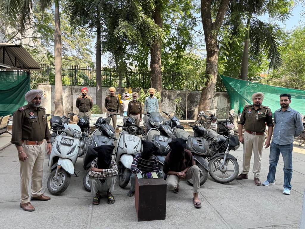 Mohali Police achieve major success three accused involved in theft and snatching arrested